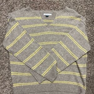 American Eagle Outfitters Tan and Yellow V-Neck Sweater